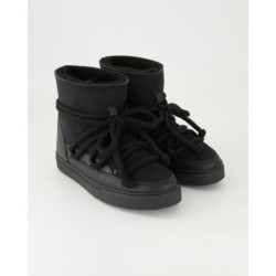 Inuikii Classic Winterstiefel in Schwarz