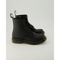 Dr. Martens 1460 Pascal Front Zip Stiefeletten in Schwarz