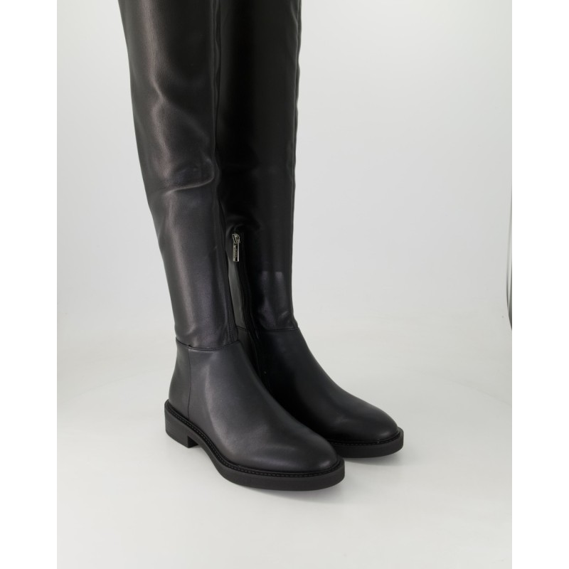 Steve Madden Leza Stiefel in Schwarz