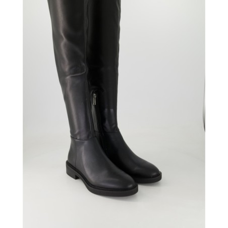 Steve Madden Leza Stiefel in Schwarz