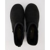 UGG Classic Mini Winterschuhe in Schwarz