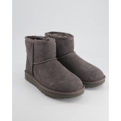 UGG Classic Mini Winterschuhe in Grau
