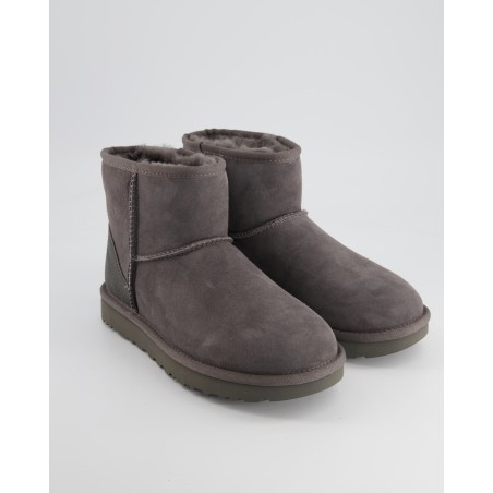 UGG Classic Mini Winterschuhe in Grau