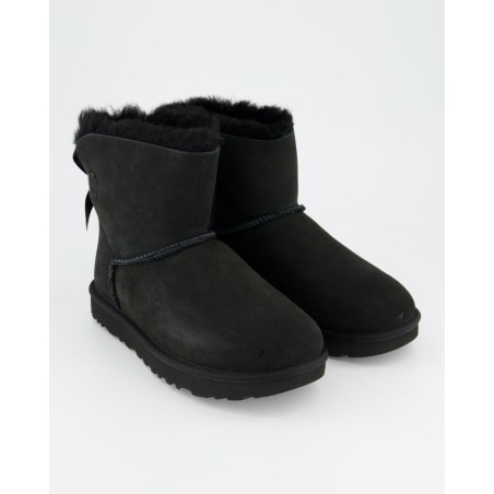 UGG Mini Bailey Bow Winterschuhe in Schwarz