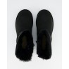 UGG Mini Bailey Bow Winterschuhe in Schwarz