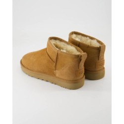 UGG Classic Ultra Mini Winterschuhe in Beige