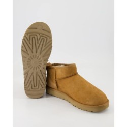 UGG Classic Ultra Mini Winterschuhe in Beige